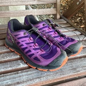 Salomon synapse ortholite hiking shoes